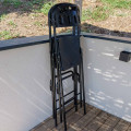 Lot de deux chaises de bar pliantes noires - Ht 120cm - Chaises hautes pliantes - Cadre en acier - avec dossier et repose pied