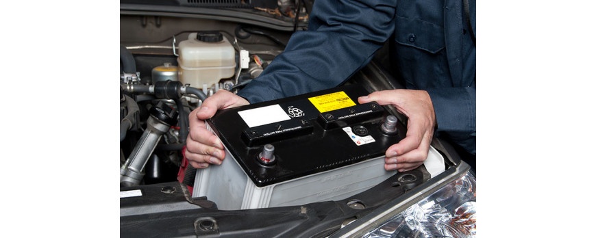 Comment remplacer une batterie automobile ?